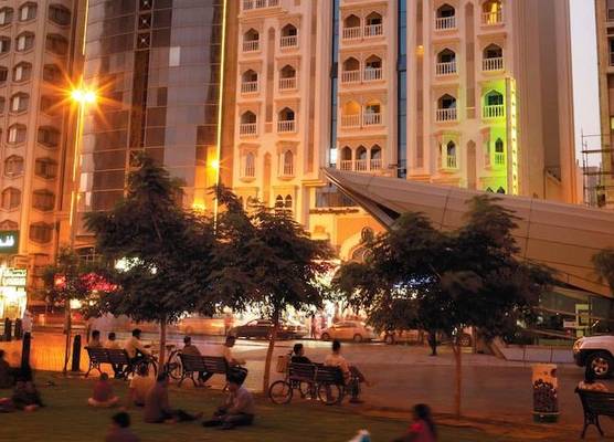 Landmark Plaza Hotel 1