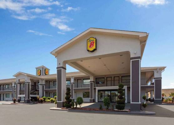 Super 8 by Wyndham Prattville Montgomery 1