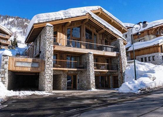 Silverstone by Alpine Resorts 1