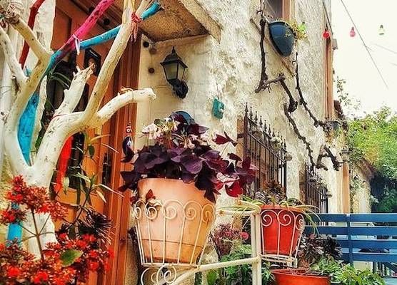 Lilyum Alaçatı - Taş Ev 1