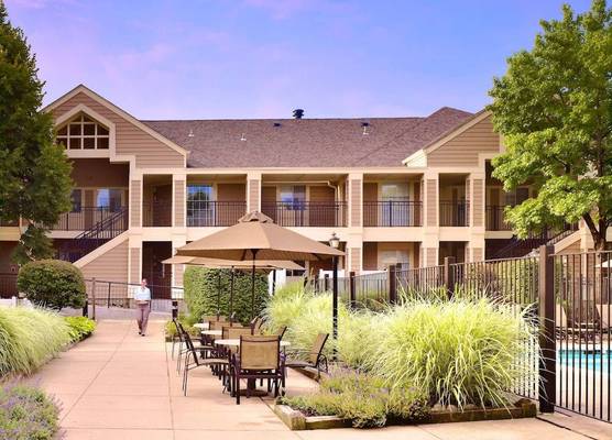 Sonesta ES Suites Somerset 1