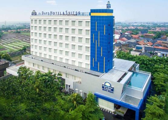Days Hotel & Suites by Wyndham Jakarta Airport 1