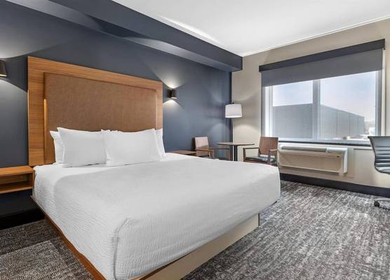 Best Western Plus Neepawa Hotel 1