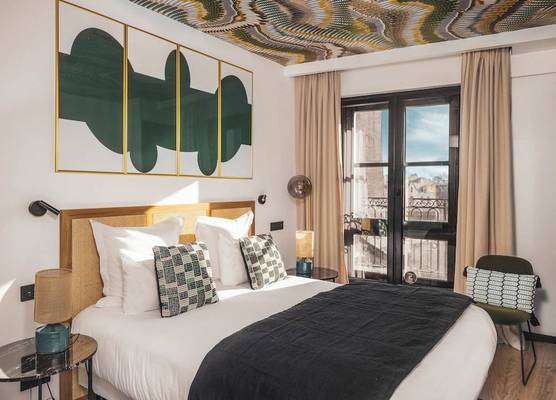 Maisons du Monde Hôtel & Suites - La Rochelle Vieux Port 1