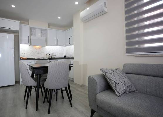 Bright House Apart 1