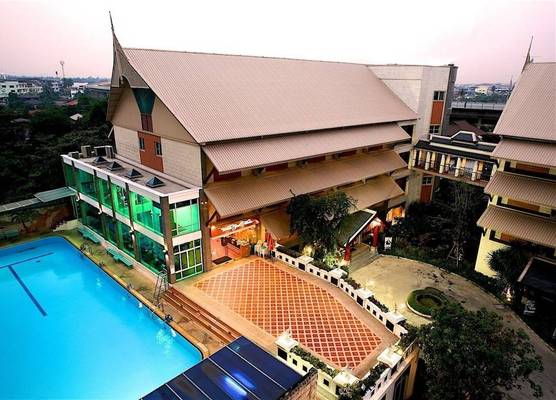 iCheck inn Thapra 1