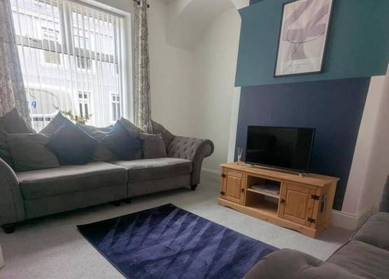 Charming Newcastle Home With Garden, Perfect for Families & Contractors 1