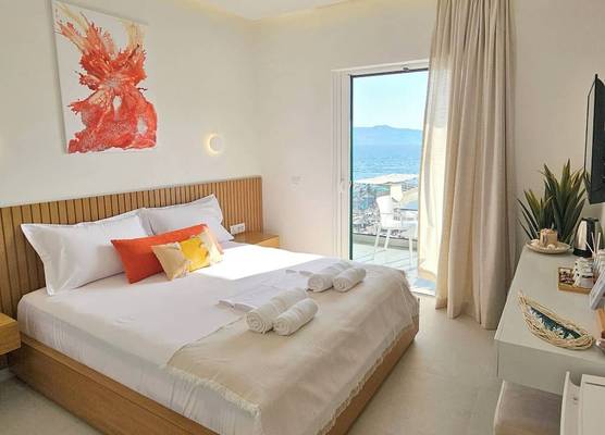 Ares Beachfront Luxury Rooms 1
