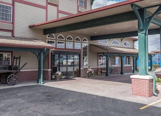Comfort Inn Marshall Station 1