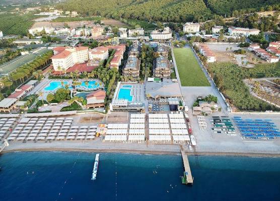 Sailor's Beach Club 1