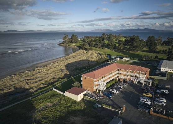 The Waterloo Hotel 1