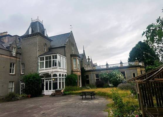 Cluny Hill Hotel 1