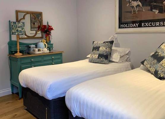 The Wheatsheaf Inn 1