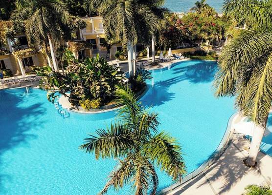 Paradise Inn Beach Resort 1
