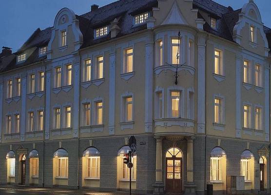 Apartment Hotel KRAL - BUSINESS HOTEL & SERVICED APARTMENTS 1