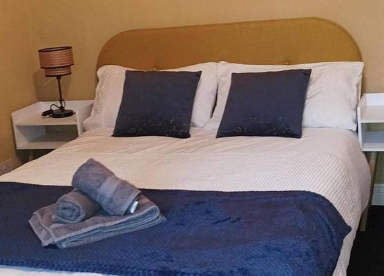 Apartment - Sleeps 5, Sun Terrace 1