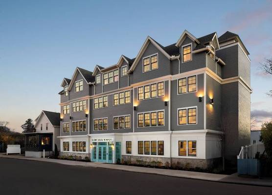 Island House Newport 1