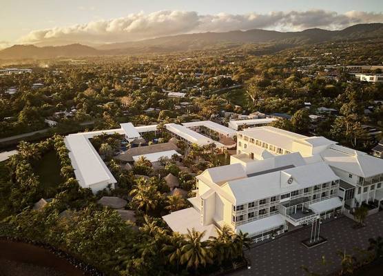 Sheraton Samoa Aggie Grey's Hotel & Bungalows 1