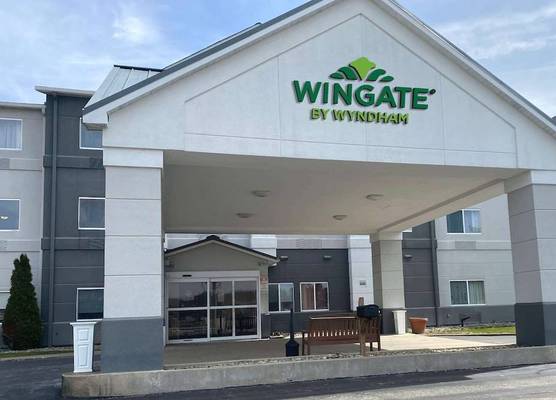 Wingate by Wyndham Uniontown 1
