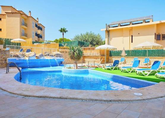 Sol y Mar Apartments 1