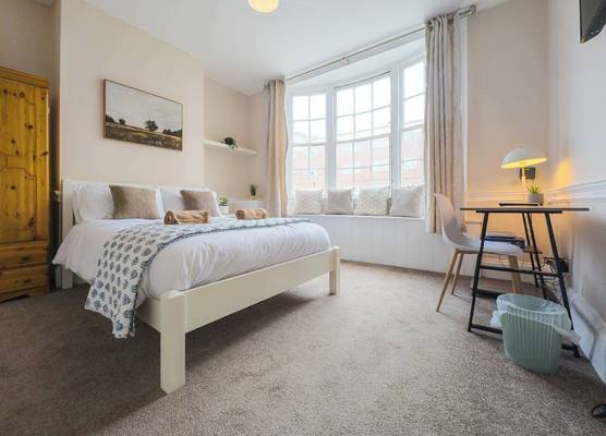 Casa Botique - Close To Gunwharf 1