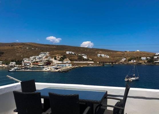 Seafront Alos Gem - Loutra Seaview Escape 1