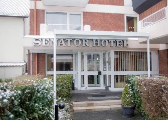 Hotel Senator 1