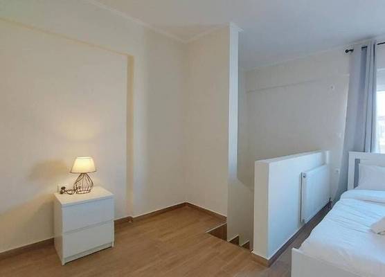 A modern renovated maisonette Nikaia 1