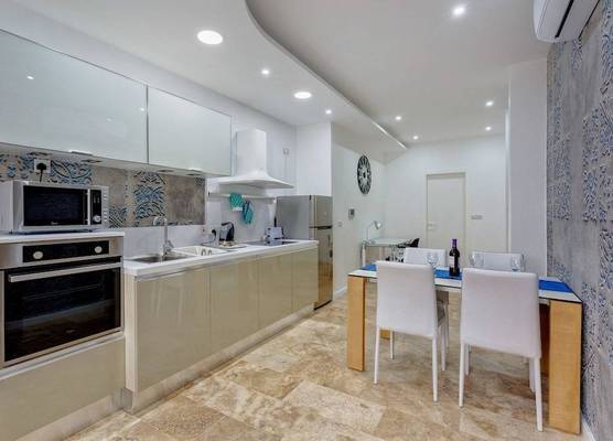 Modern 2 Bedroom Apartment in St Julians 1