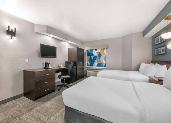 Sleep Inn Miami Airport 1