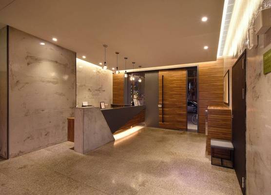 Goodmore Hotel 1