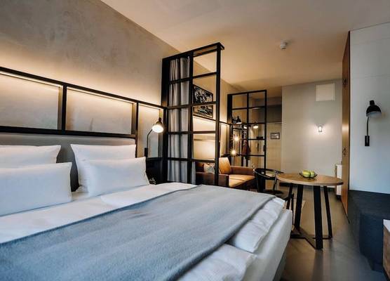 CLOUD No7 LOFTS 1
