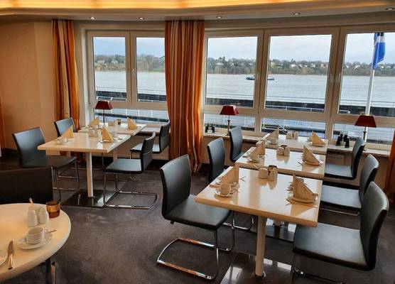 Hotel AM ELBUFER 1