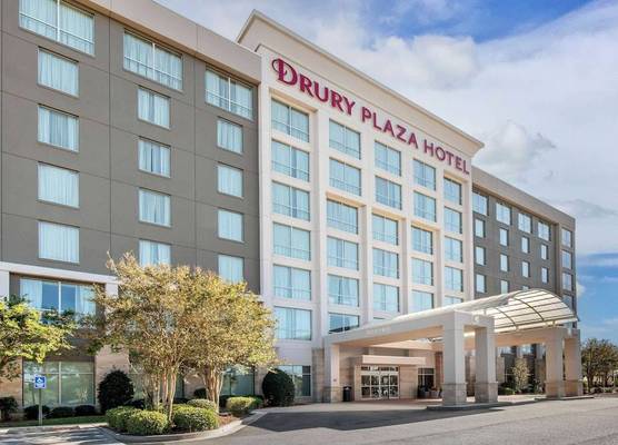 Drury Plaza Hotel Valdosta 1