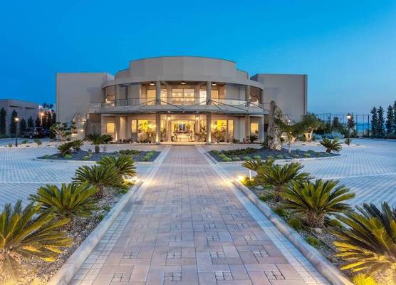 Elysian Luxury Hotel and Spa 1