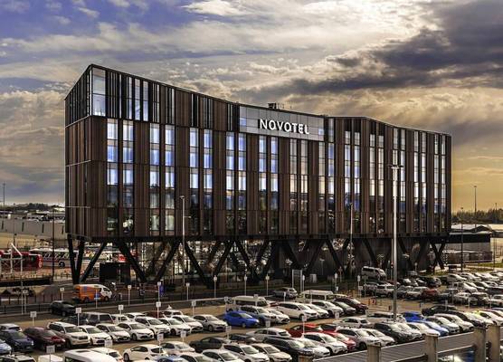 Novotel Christchurch Airport 1