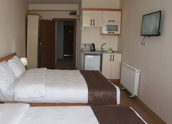 Newaz Hotel 1