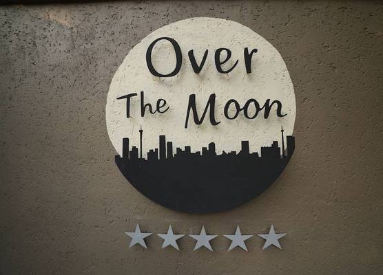 Over The Moon Guesthouse 1