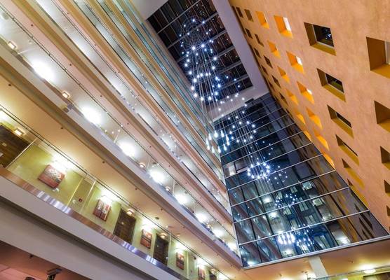 Avalon Hotel & Conferences 1