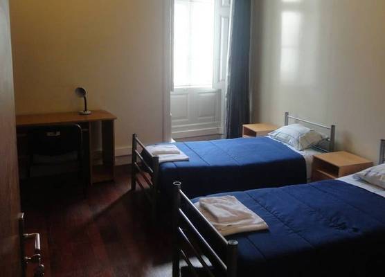 Be Coimbra Hostels 1