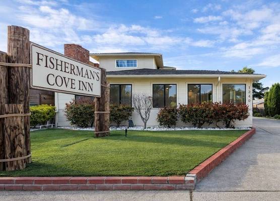 Fisherman's Cove Inn 1