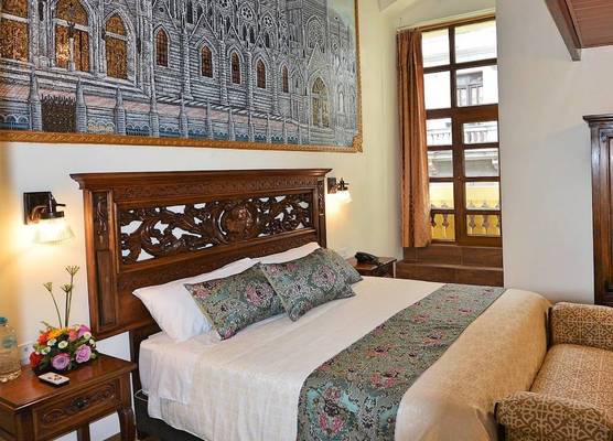 Hotel La Basílica Quito 1