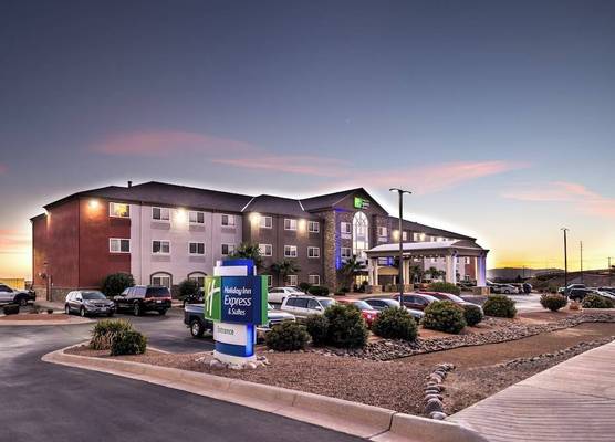 Holiday Inn Express & Suites ALAMOGORDO by IHG 1