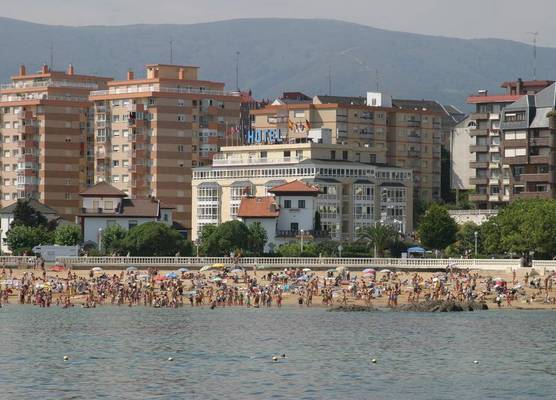 Las Rocas Playa Hotel 1