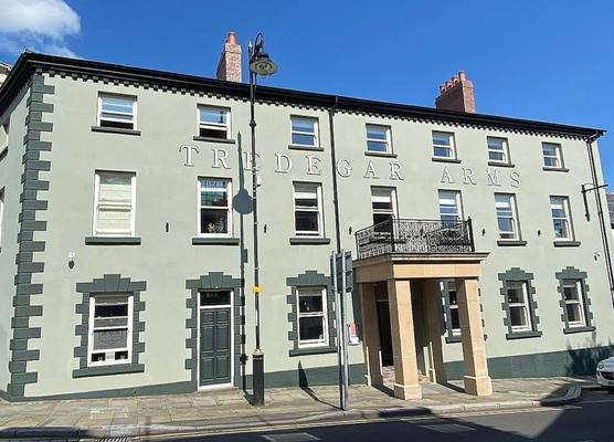 Tredegar Arms Hotel 1