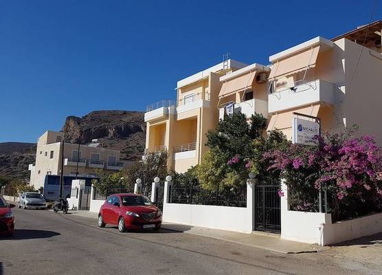 Michalis Studios & Aparntments 1
