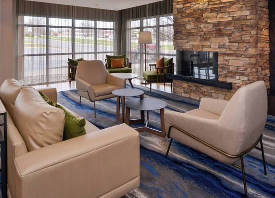 Fairfield Inn & Suites by Marriott Cedar Rapids 1