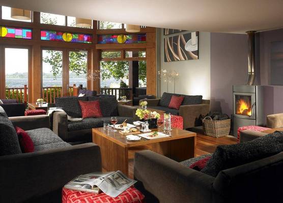 Wineport Lodge 1
