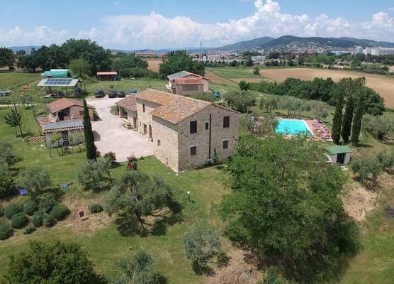 Perugia Farmhouse 1
