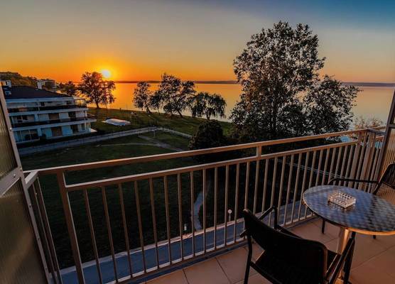 Plazs Hotel Siófok 1
